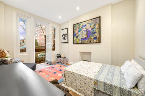 2 bedroom flat for sale, Brechin Place, South Kensington, London