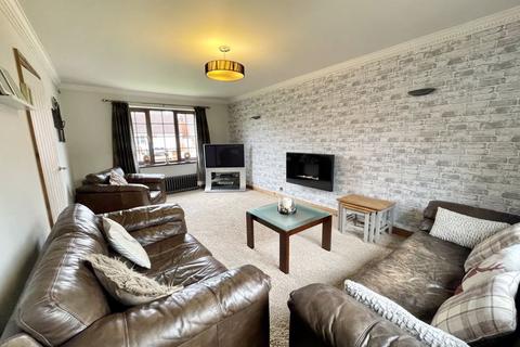 4 bedroom detached house for sale, GREENLANDS AVENUE, NEW WALTHAM