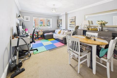 undefined, CATERHAM VALLEY