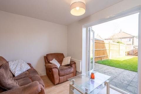 2 bedroom terraced house for sale, Pecketts Gate, Chichester