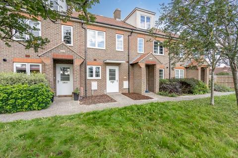 2 bedroom terraced house for sale, Pecketts Gate, Chichester