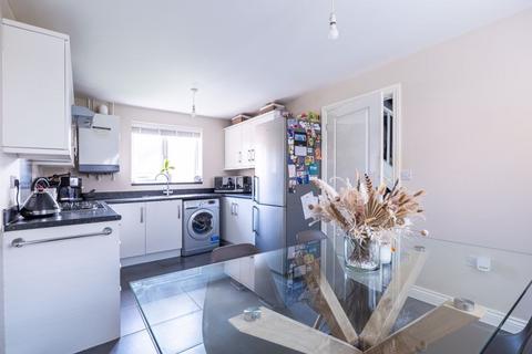 3 bedroom terraced house for sale, Bluebell Gardens, Broughton, Milton Keynes