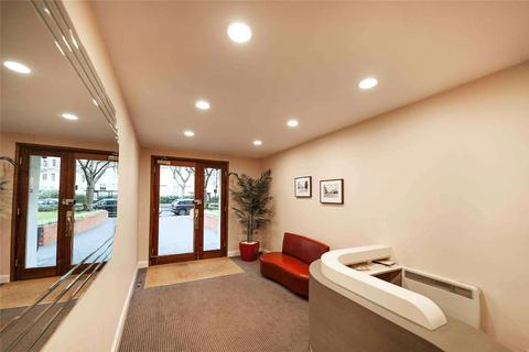 Flat 17, Circus Lodge Circus Road, London, NW8 9JL