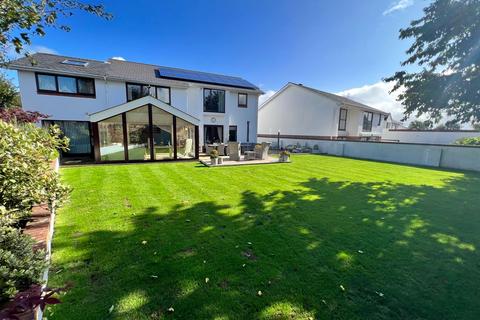 5 bedroom detached house for sale, Lower Farm Court, Rhoose, CF62