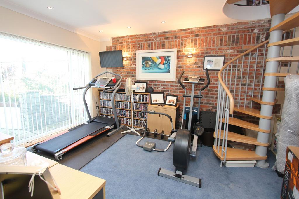 Gym Room or Similar