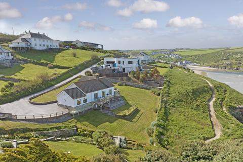 5 bedroom detached house for sale, Templeton, Mawgan Porth, TR8