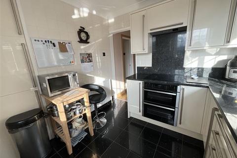 10 Almond Tree Road, Wales, Sheffield, S26 5LB