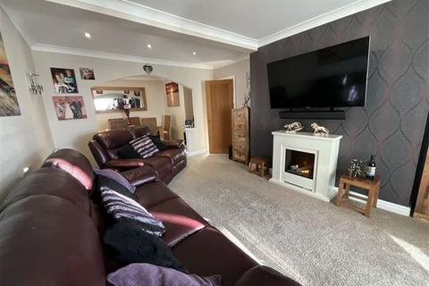 10 Almond Tree Road, Wales, Sheffield, S26 5LB