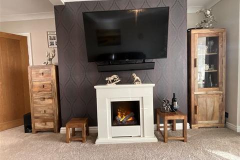 10 Almond Tree Road, Wales, Sheffield, S26 5LB