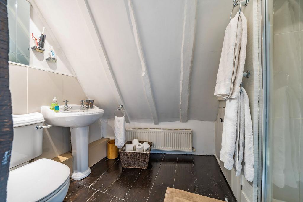 Shower Room (1)