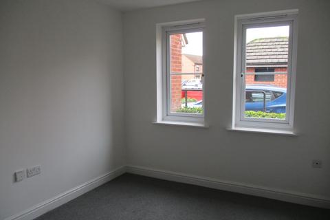 2 bedroom apartment to rent, St. Michaels View, Widnes