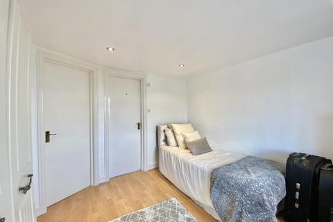 87 Blyth Road, Hayes, UB3 1DB