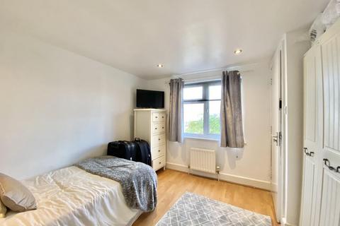 87 Blyth Road, Hayes, UB3 1DB