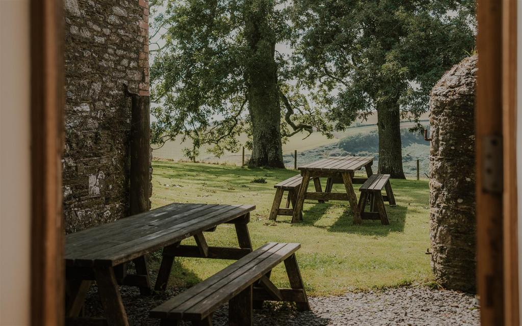 AV - Southdown Barns Photo Edits-43.jpg