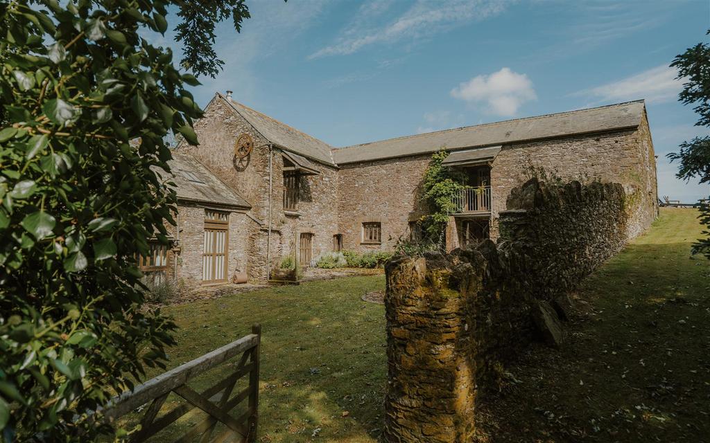 AV - Southdown Barns Photo Edits-101.jpg