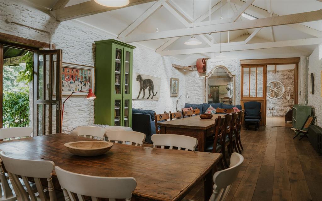 AV - Southdown Barns Photo Edits-63.jpg
