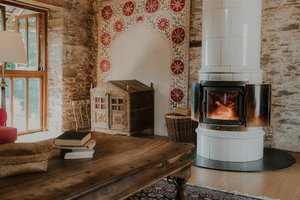 AV - Southdown Barns Photo Edits-48.jpg