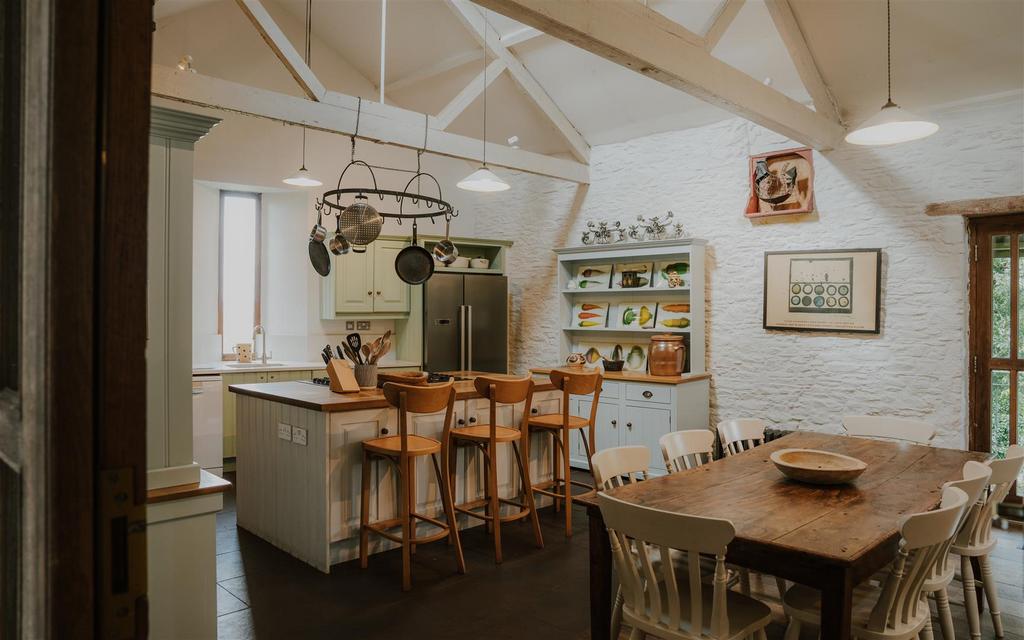 AV - Southdown Barns Photo Edits-65.jpg