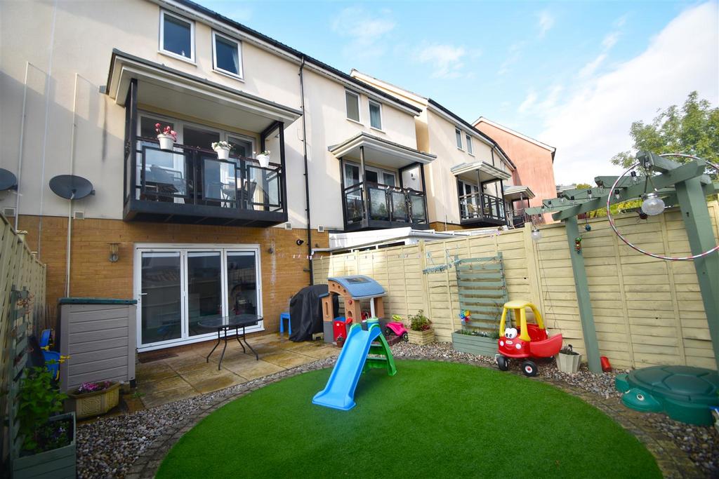 Pier Close, Portishead 4 bed townhouse for sale £450,000