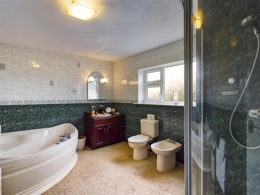 House Bathroom.jpg