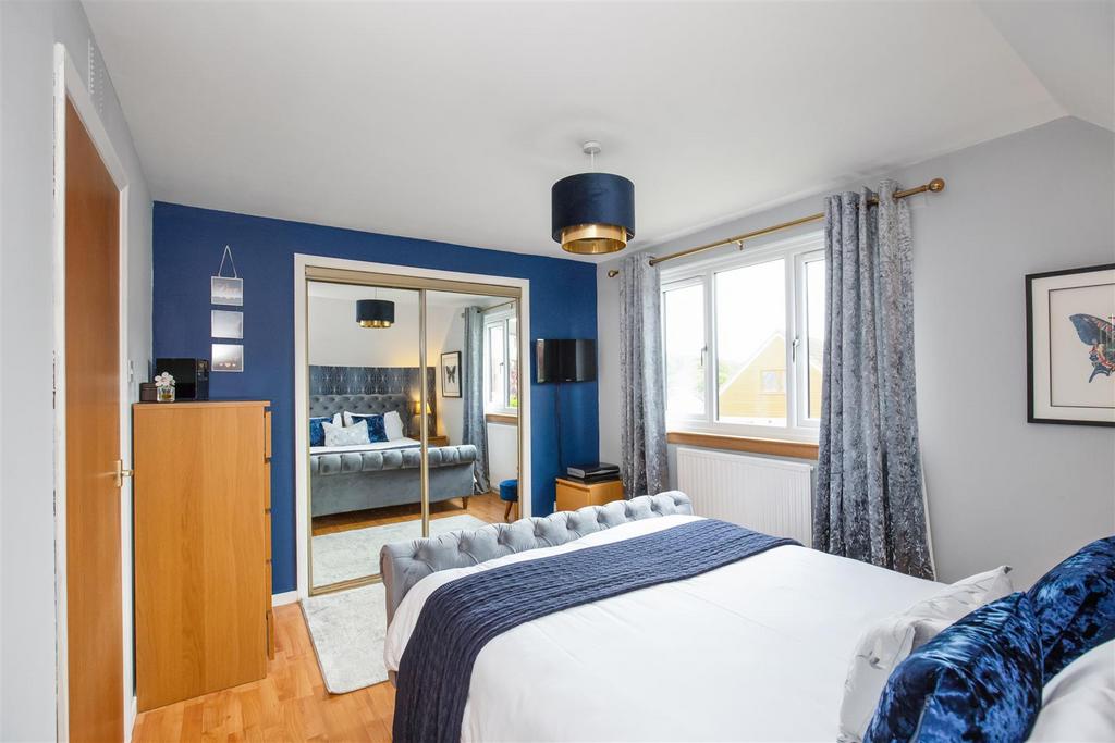 13 Bourtree Grove 18.jpg