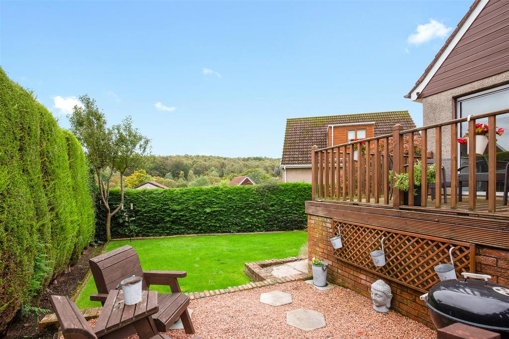 13 Bourtree Grove 25.jpg