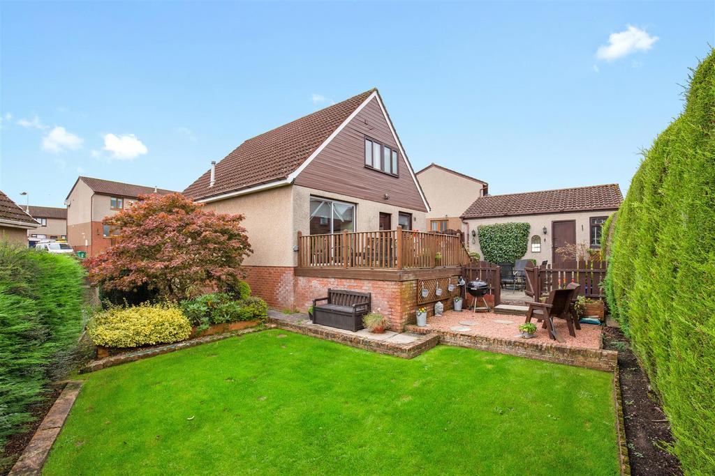 13 Bourtree Grove 27.jpg