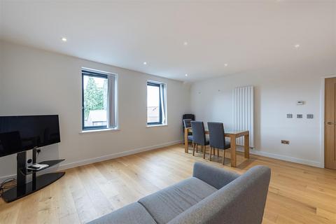 2 bedroom apartment for sale - Gibbs Close, Harpenden