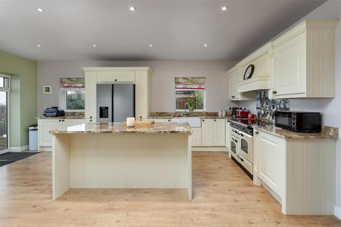5 bedroom detached house for sale - Finghall, Leyburn DL8