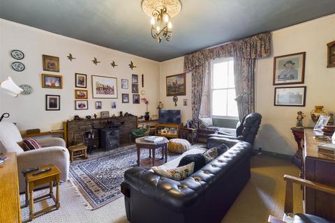 5 bedroom character property for sale, Castle Hill, Leyburn DL8