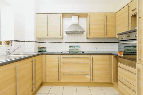 1 bedroom apartment for sale, Ravenshaw Court, Four Ashes Road, Bentley Heath