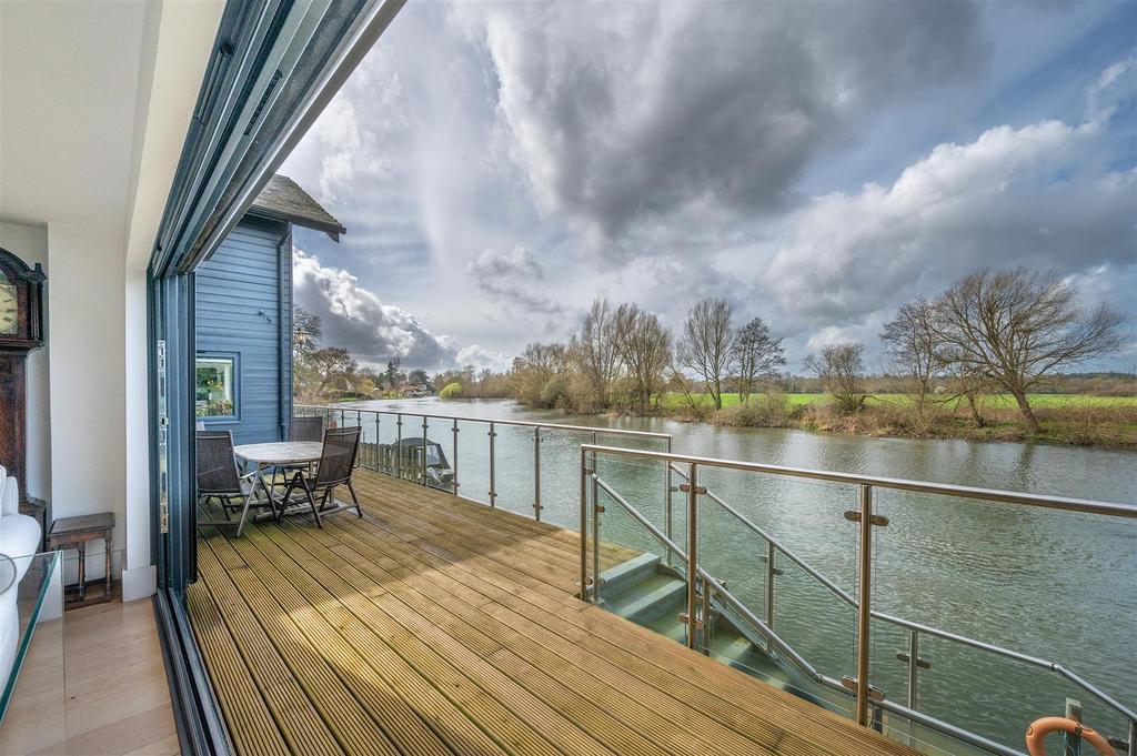 The Riverstation-27.jpg