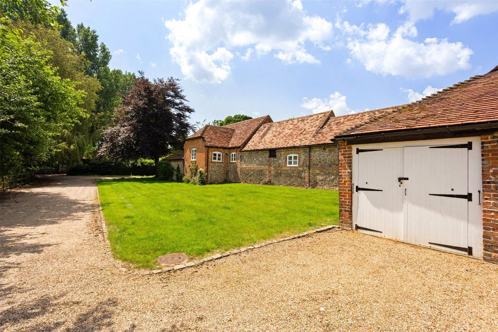 Church Farm, Valley Road, Hughenden Valley, High