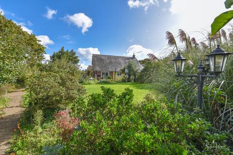 6 bedroom detached house for sale, *WITH TWO ANNEXES* Sandford, Ventnor