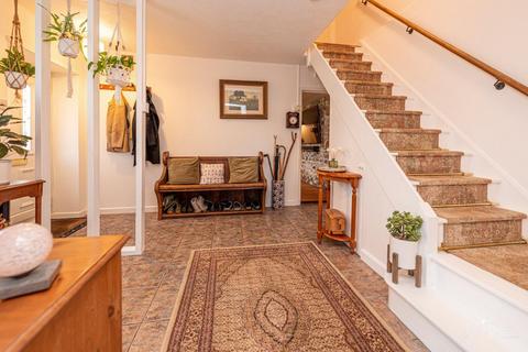 6 bedroom detached house for sale, *WITH TWO ANNEXES* Sandford, Ventnor