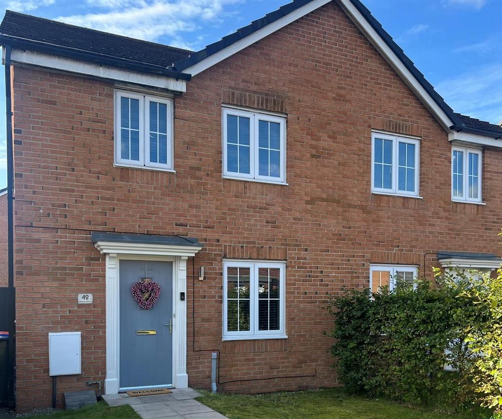 Weavers Avenue, Frizington CA26 3 bed semidetached house for sale £