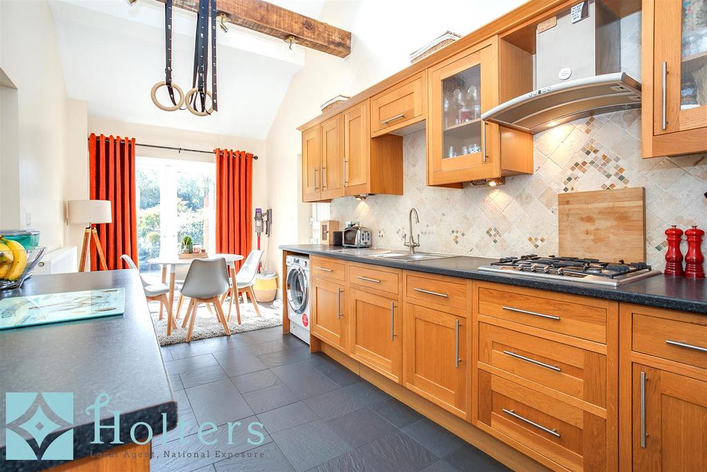 Kitchen Angle 1.jpg