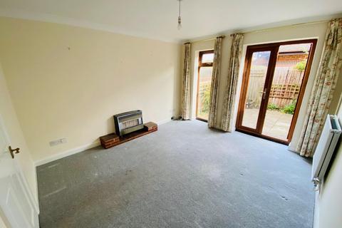 3 Bartlett Close, Warwick, CV34 4UY
