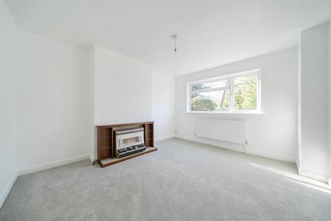 2 bedroom flat for sale - Third Avenue, Wembley