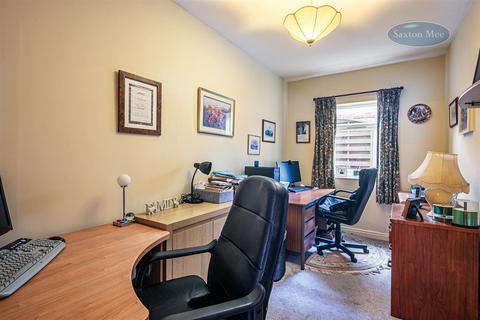 110 Ecclesfield Road, Chapeltown, Sheffield, S35 1TE