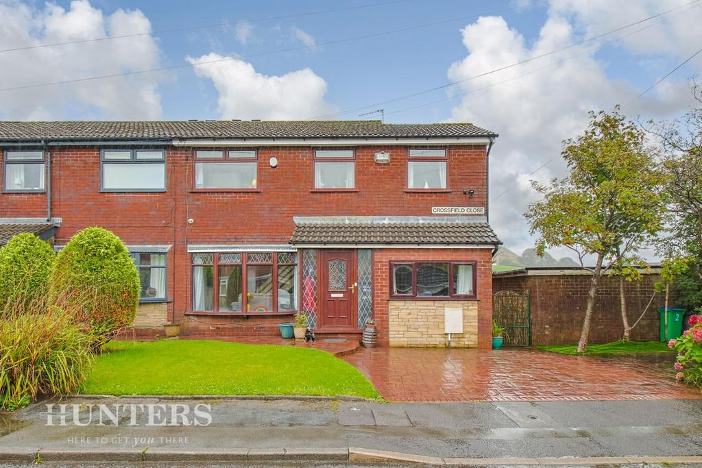 2, Crossfield Close, Wardle, OL12 9JP 5 bed semidetached house for