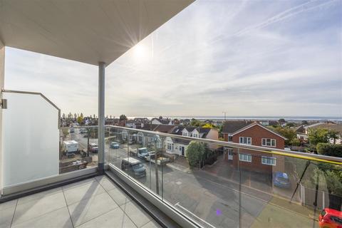 2 bedroom apartment for sale, BEECH ROAD, Hadleigh