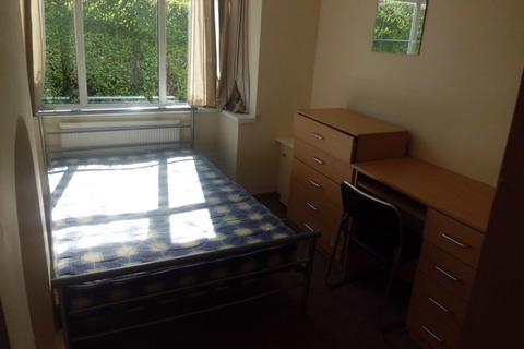 5 bedroom house to rent, 169 Heeley Road, B29 6EJ