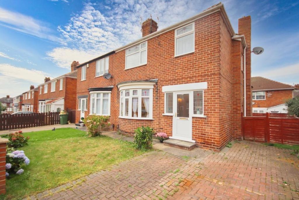 Malling Road, Norton, StocktonOnTees, TS20 2HP 3 bed semidetached