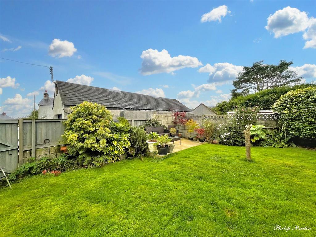 Lanner Green Terrace, Lanner, Redruth 3 bed terraced house for sale £