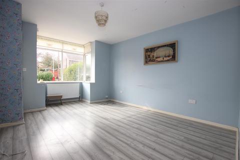 13 Apperley Road, Idle, Bradford, BD10 9RR
