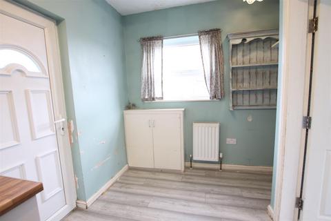 13 Apperley Road, Idle, Bradford, BD10 9RR