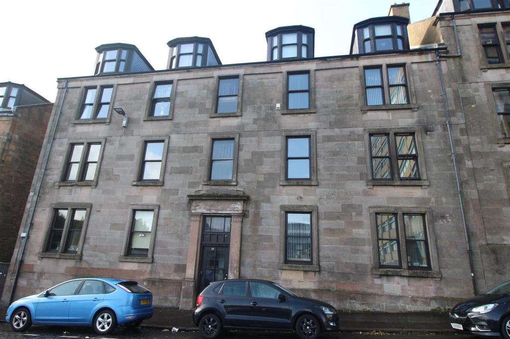 Newton Street, Greenock 2 bed flat for sale £72,000