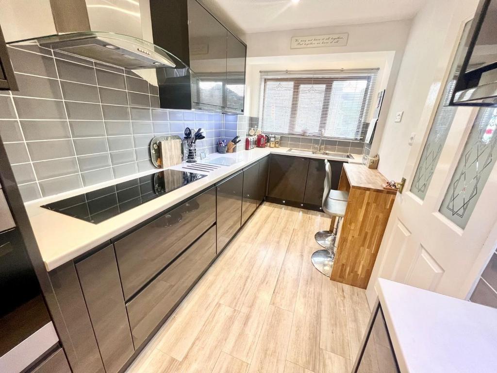 Taverner Way, High Green, Sheffield 4 bed detached house for sale £315,000