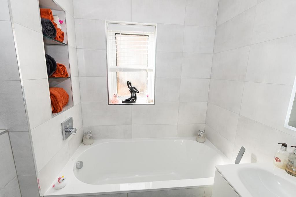 Bath.jpg